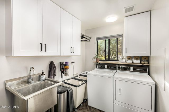 45330 N 14TH Street, New River, AZ 85087