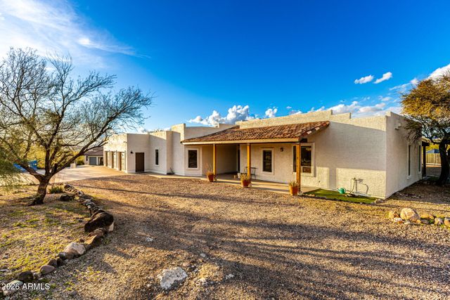 45330 N 14TH Street, New River, AZ 85087