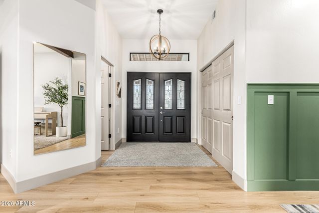 45330 N 14TH Street, New River, AZ 85087