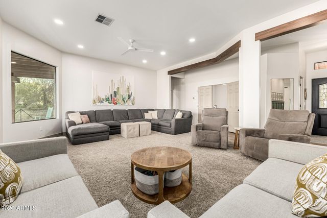 45330 N 14TH Street, New River, AZ 85087