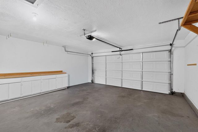 8121 Irwin Street NE, Albuquerque, NM 87109