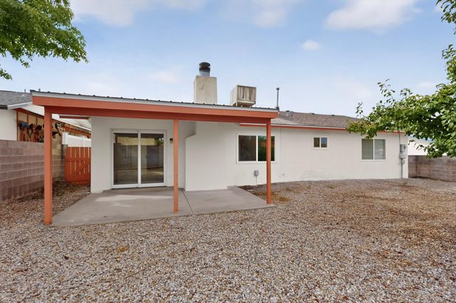 8121 Irwin Street NE, Albuquerque, NM 87109