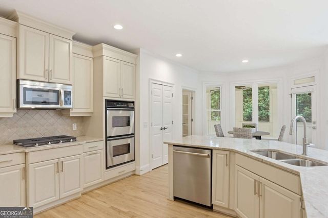 1359 Murrays Loch Place NW, Kennesaw, GA 30152