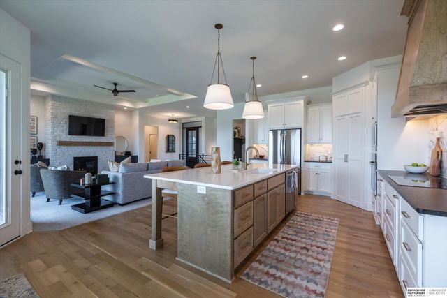 19006 Acorn Drive, Gretna, NE 68028