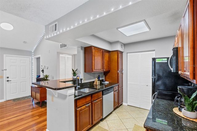 1021 S HIAWASSEE ROAD 3928, Orlando, FL 32835