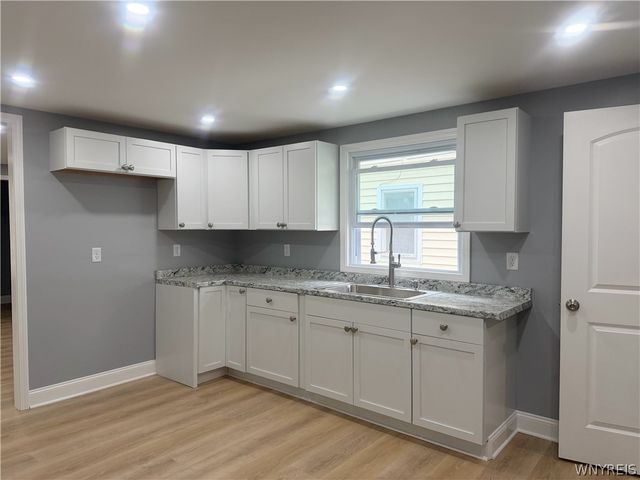 48 Rogers Avenue, Buffalo, NY 14211
