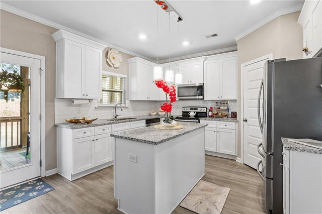 331 Belmont Lane, Dallas, GA 30132