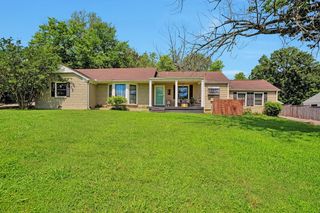 218 W Marthona Rd, Madison, TN 37115