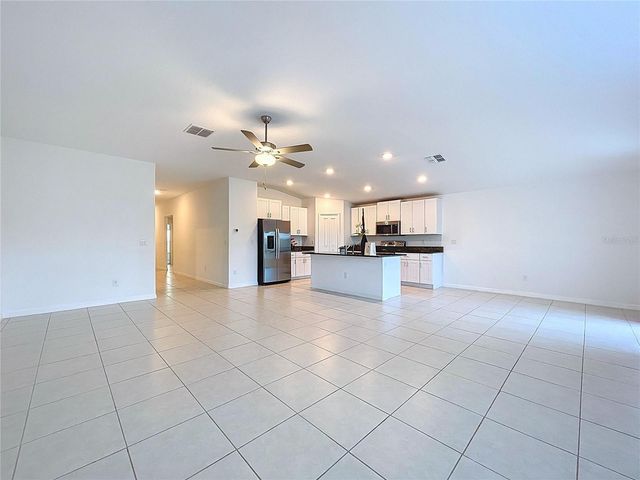 6557 BAR S BAR TRAIL, Zephyrhills, FL 33541