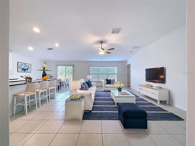 6557 BAR S BAR TRAIL, Zephyrhills, FL 33541