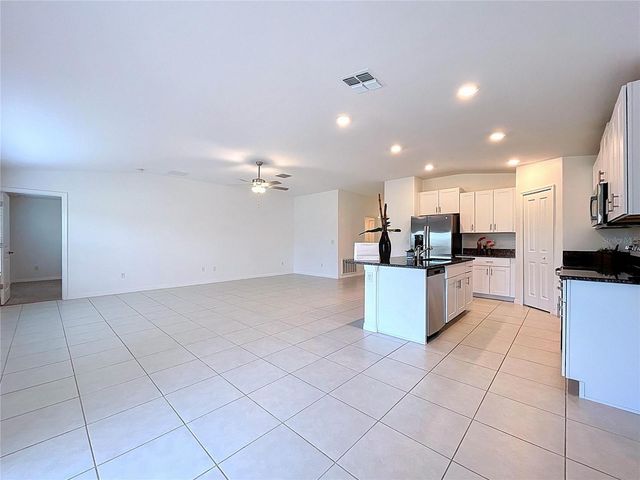 6557 BAR S BAR TRAIL, Zephyrhills, FL 33541