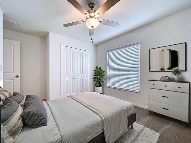 6557 BAR S BAR TRAIL, Zephyrhills, FL 33541