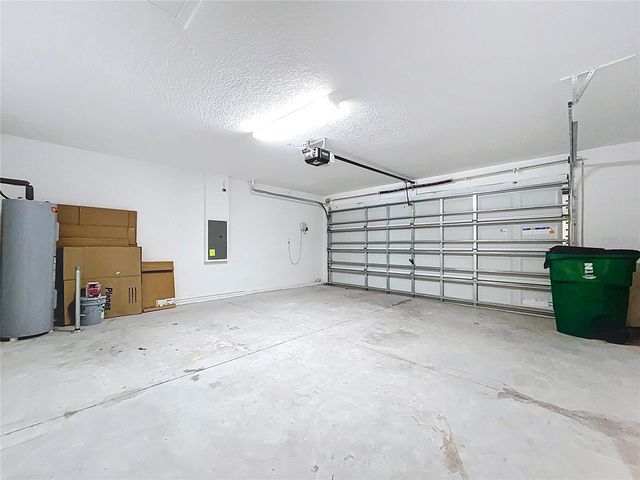 6557 BAR S BAR TRAIL, Zephyrhills, FL 33541