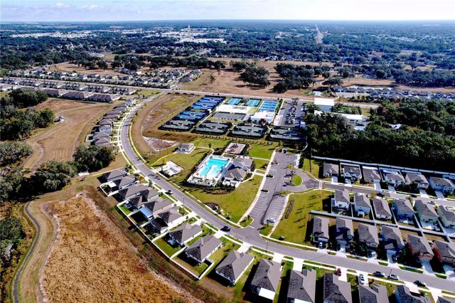 6557 BAR S BAR TRAIL, Zephyrhills, FL 33541