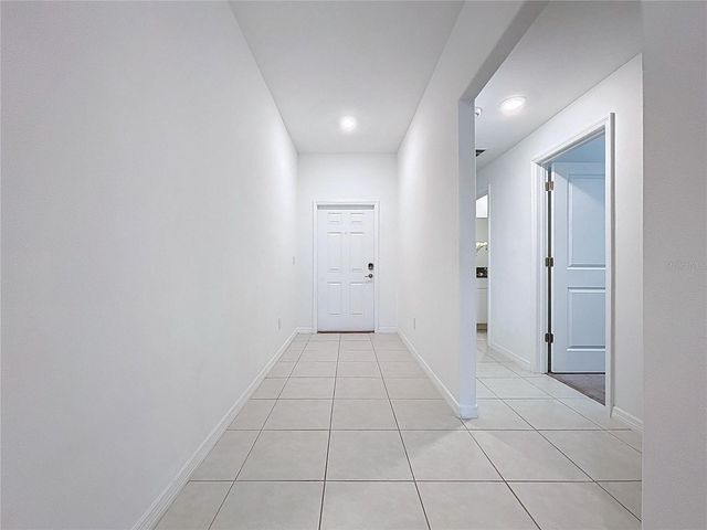 6557 BAR S BAR TRAIL, Zephyrhills, FL 33541