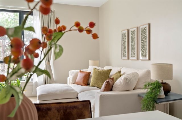 85 Myrtle St. 110, Quincy, MA 02171