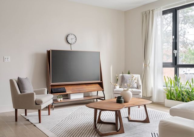 85 Myrtle St. 110, Quincy, MA 02171