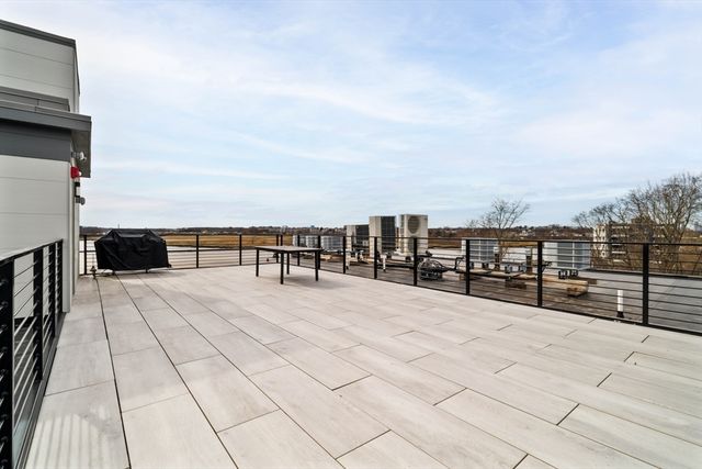 85 Myrtle St. 110, Quincy, MA 02171