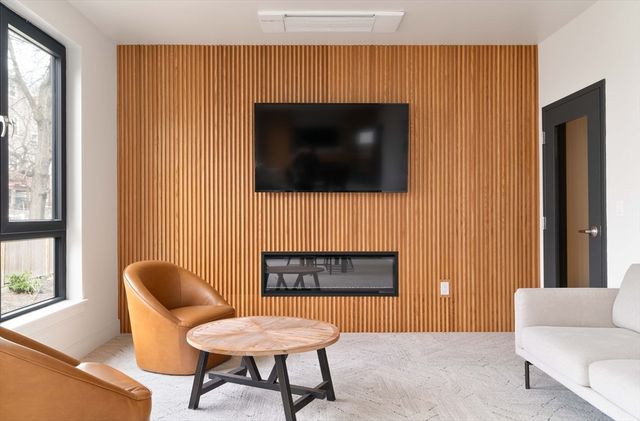 85 Myrtle St. 110, Quincy, MA 02171