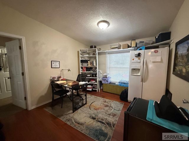 1780 Whispering Pines Drive, Idaho Falls, ID 83401