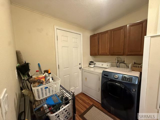 1780 Whispering Pines Drive, Idaho Falls, ID 83401