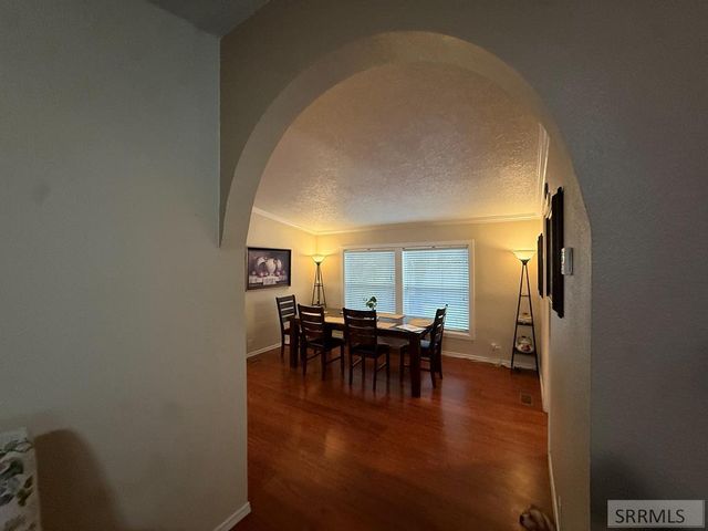 1780 Whispering Pines Drive, Idaho Falls, ID 83401