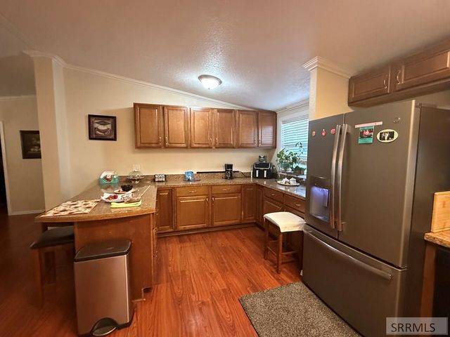 1780 Whispering Pines Drive, Idaho Falls, ID 83401