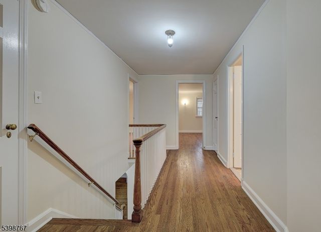 17 Andover Dr, Millburn Twp., NJ 07078