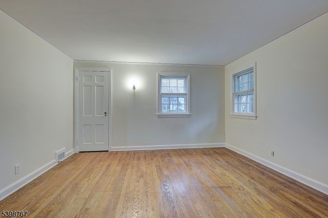 17 Andover Dr, Millburn Twp., NJ 07078