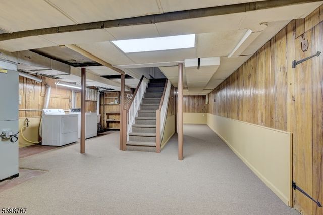 17 Andover Dr, Millburn Twp., NJ 07078