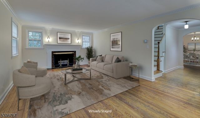 17 Andover Dr, Millburn Twp., NJ 07078