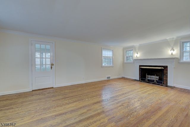 17 Andover Dr, Millburn Twp., NJ 07078