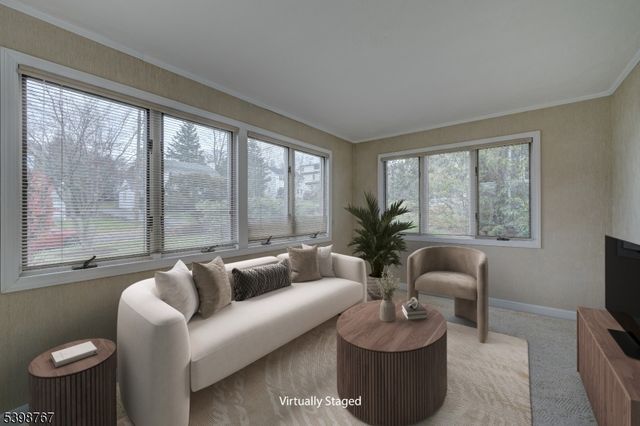 17 Andover Dr, Millburn Twp., NJ 07078