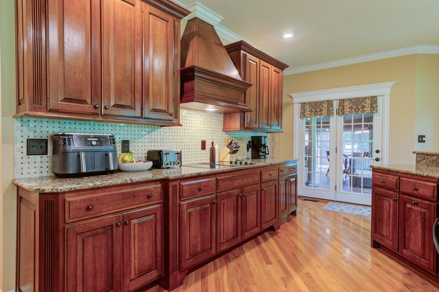 5020 LuPreese Lane, Versailles, KY 40383