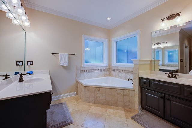 5020 LuPreese Lane, Versailles, KY 40383