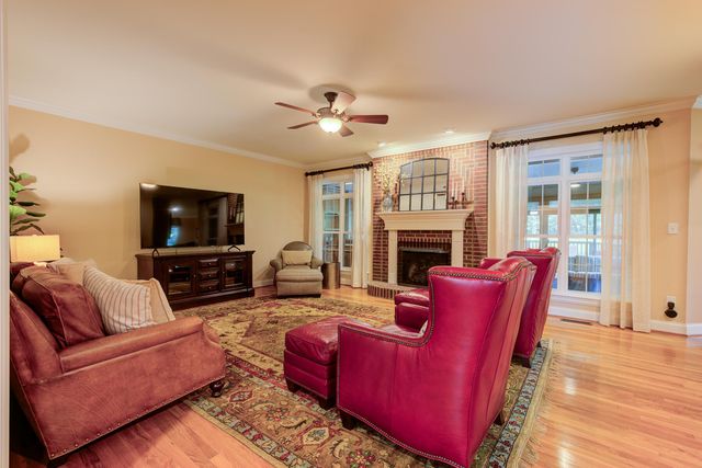 5020 LuPreese Lane, Versailles, KY 40383