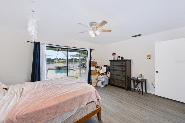 9520 LAKE CHRISTINA LANE, Port Richey, FL 34668