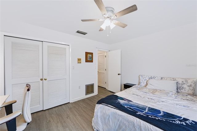 9520 LAKE CHRISTINA LANE, Port Richey, FL 34668
