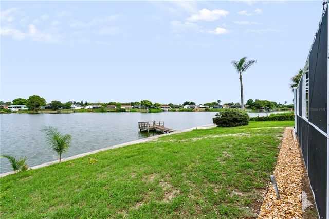 9520 LAKE CHRISTINA LANE, Port Richey, FL 34668