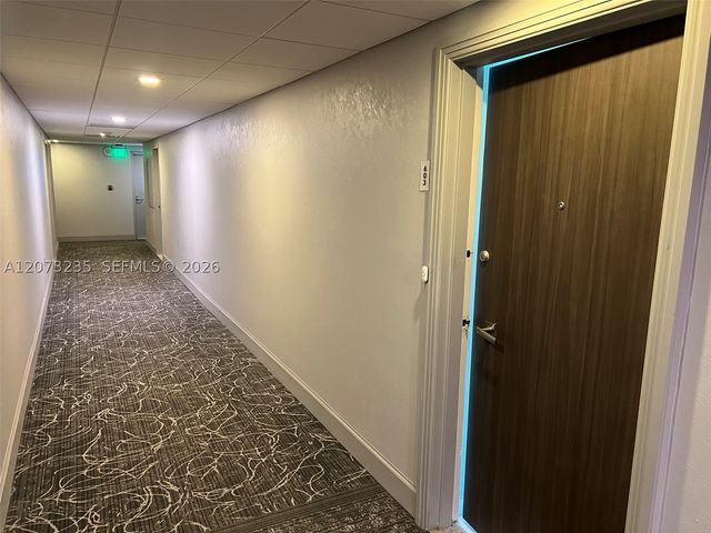 300 Bayview Dr 603, Sunny Isles Beach, FL 33160