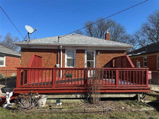 11385 Leverne, Redford, MI 48239