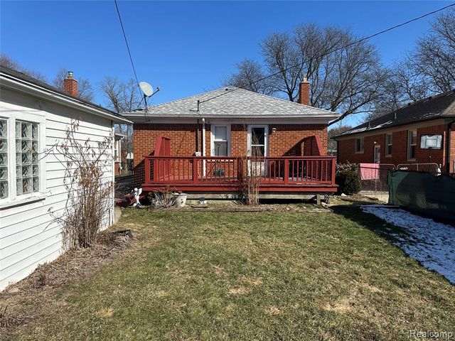 11385 Leverne, Redford, MI 48239