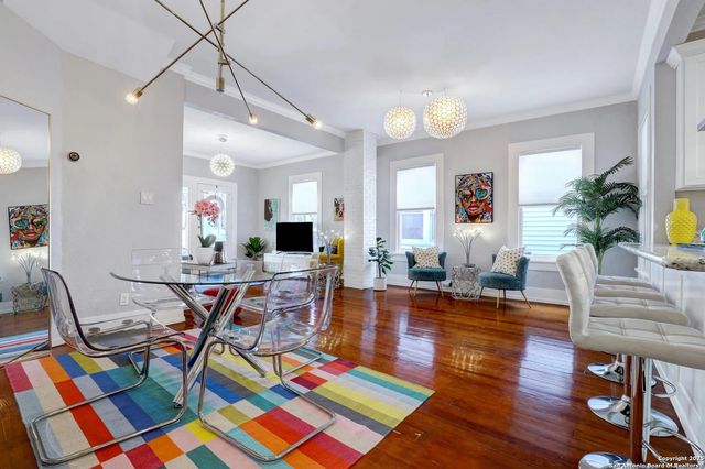 141 E Woodlawn Ave, San Antonio, TX 78212