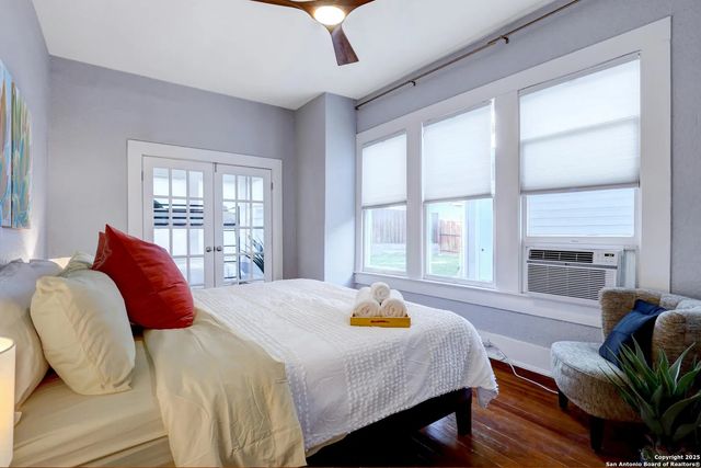 141 E Woodlawn Ave, San Antonio, TX 78212