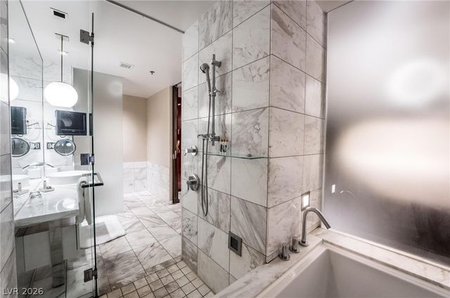 4381 West Flamingo Road 2405, Las Vegas, NV 89103