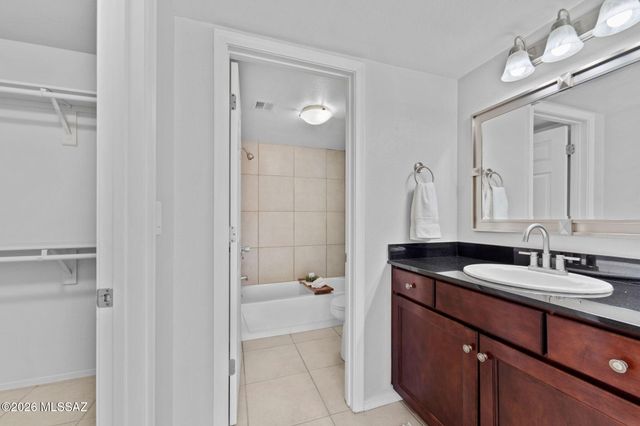 7255 E Snyder Rd Unit 1204, Tucson, AZ 85750