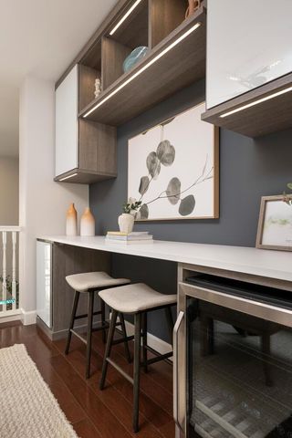 31 Bremerton Circle, Redwood Shores, CA 94065