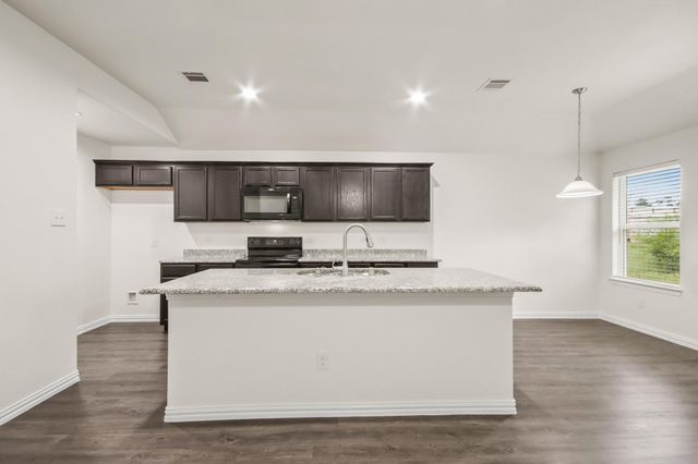 326 County Road 3558, Cleveland, TX 77327