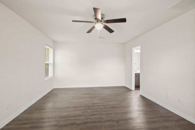 326 County Road 3558, Cleveland, TX 77327