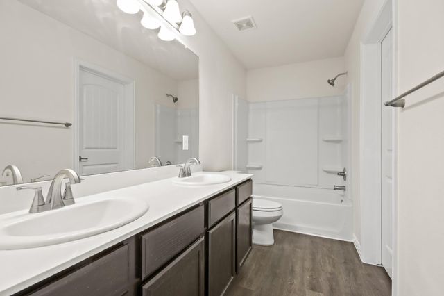 326 County Road 3558, Cleveland, TX 77327